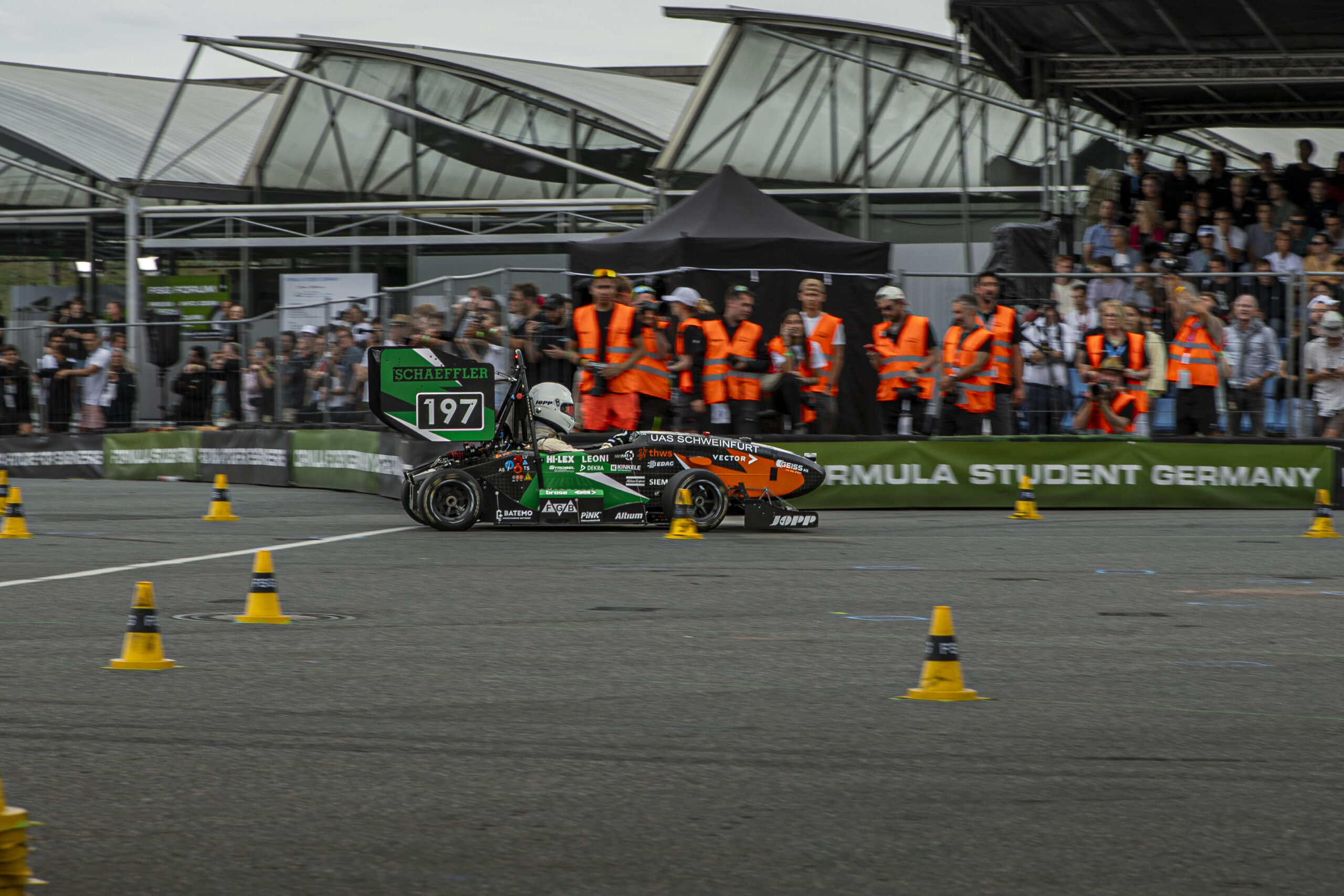 FSG 2025 Hockenheimring - MF17 von Seite vor Pressebereich
